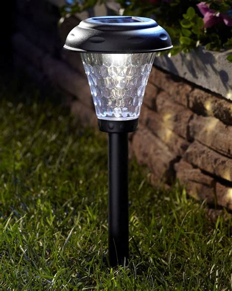 best solar powered lights outdoor